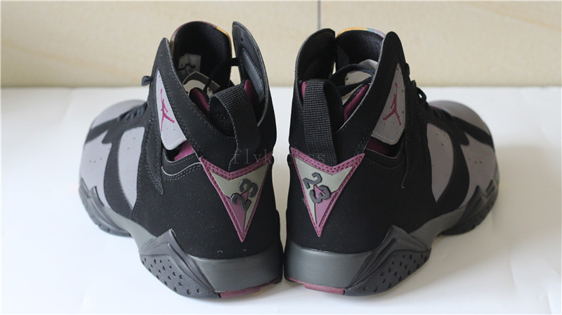 Air Jordan 7 Retro Bordeaux